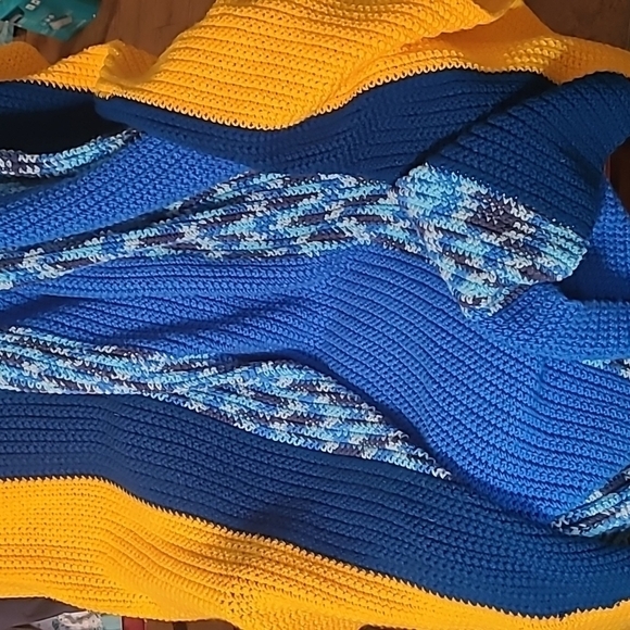 Hand Crafted Crochet Quilt New - Picture 6 of 6